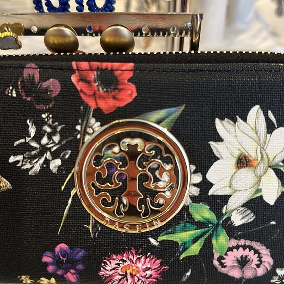 Dasein black with multicolored flower print wallet/wristlet - Picture 2 of 5